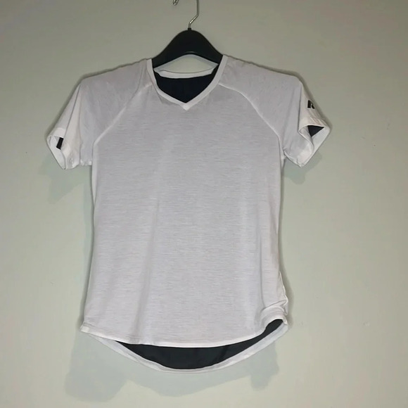 Frame shirt‎ - Picture 1 of 1